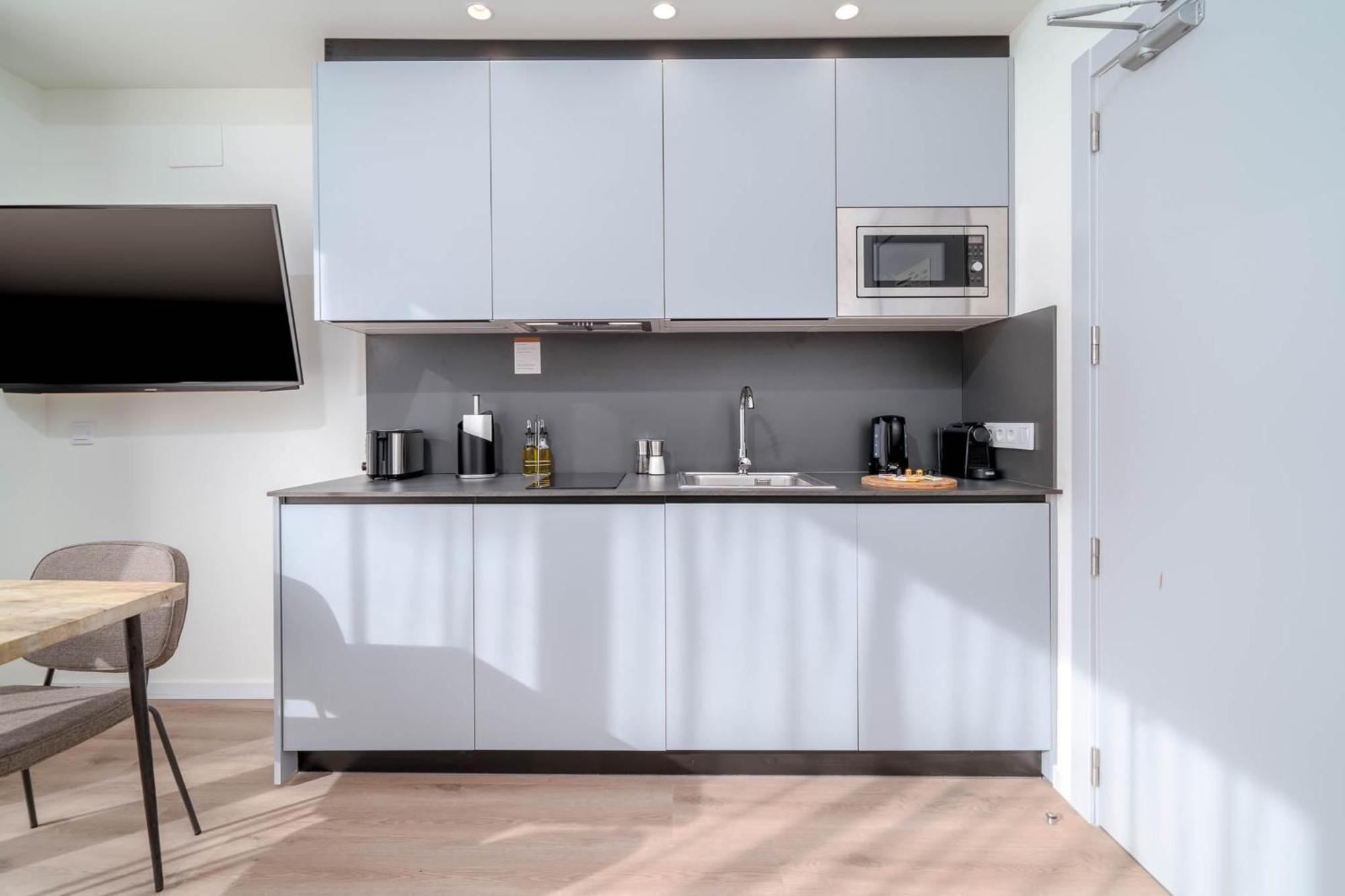 Limehome Valencia Carrer De Sant Jacint ภายนอก รูปภาพ