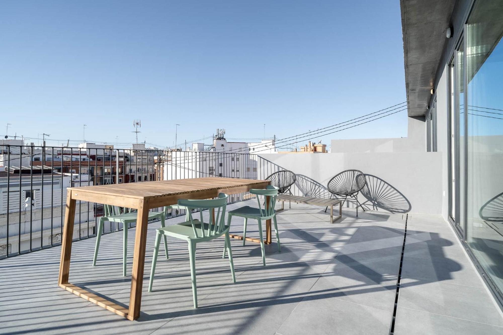 Limehome Valencia Carrer De Sant Jacint ภายนอก รูปภาพ