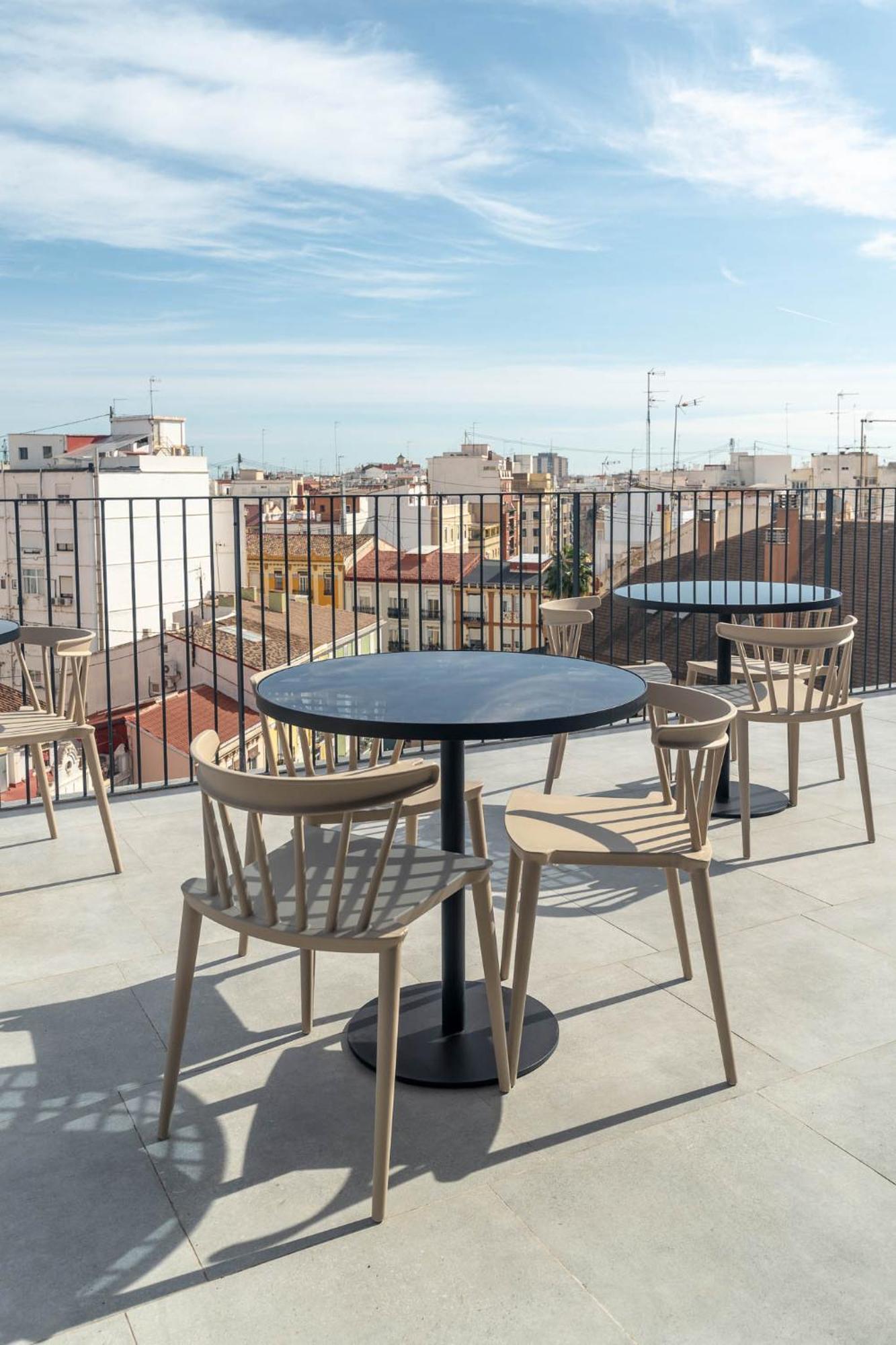 Limehome Valencia Carrer De Sant Jacint ภายนอก รูปภาพ