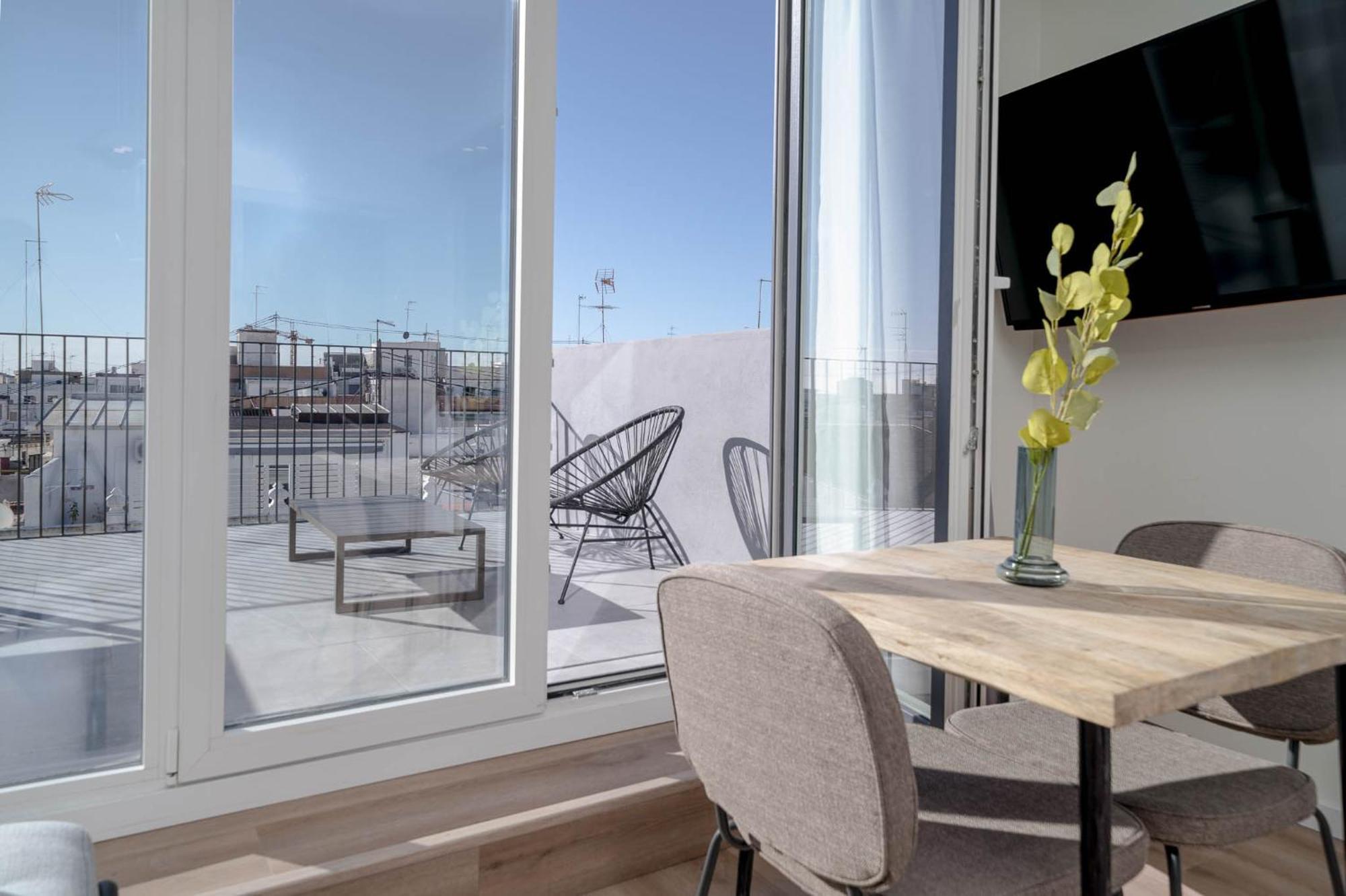 Limehome Valencia Carrer De Sant Jacint ภายนอก รูปภาพ